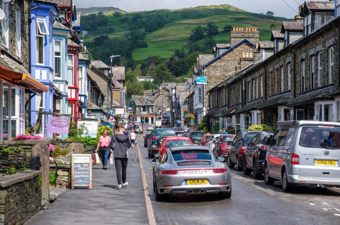 The Ambleside Apartments - Self Catering With Private Kitchen - Best For Location Exterior photo